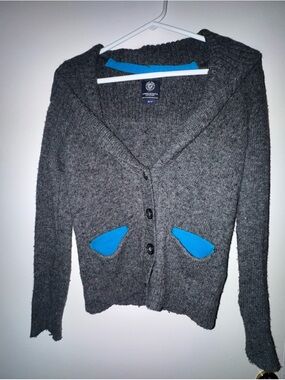 American Eagle Outfitters Gray Cardigan with Bright Blue Pocket Accents